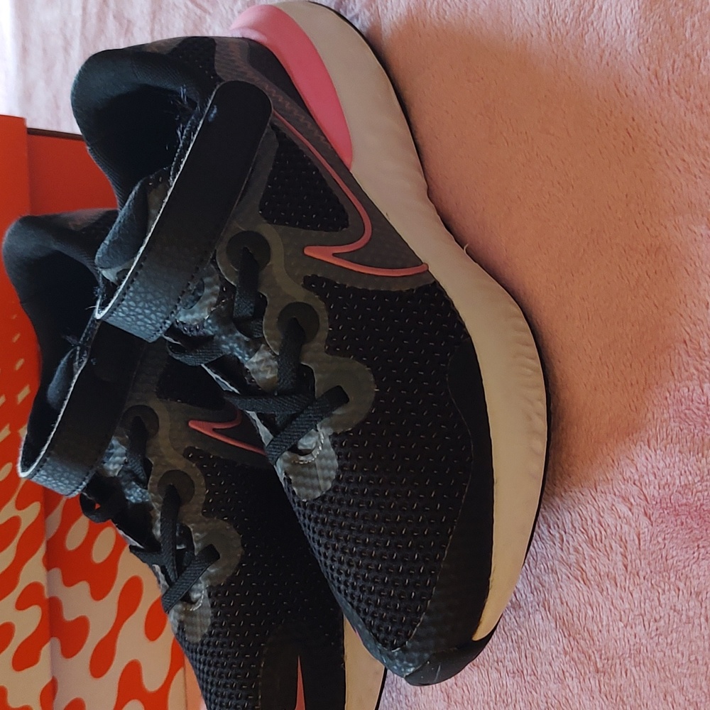 Nike Renew